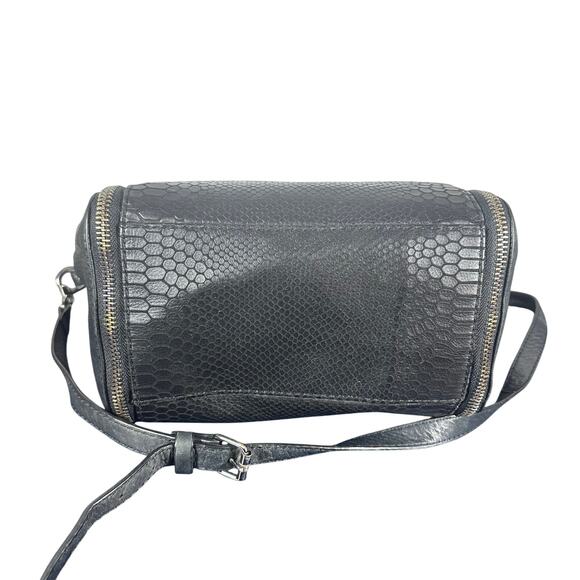 Linea Pelle Black Leather Handbag Tote Purse Croc Embossed Satchel crossbody - Picture 7 of 9